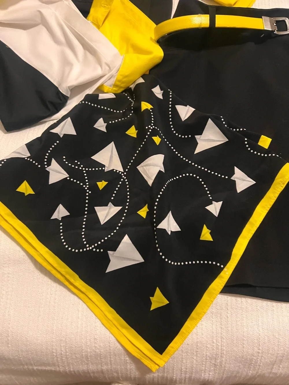 SOLD!!Spirit Airlines flight attendant crew issued uniform pieces plus more - Picture 5 of 9